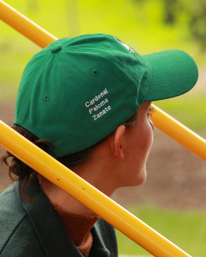Gorra 3 pajaros lateral modelo
