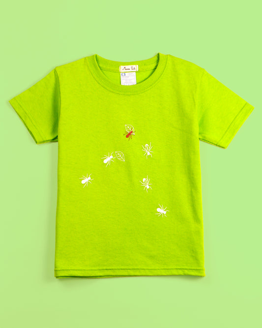 Playera hormiga verde frente